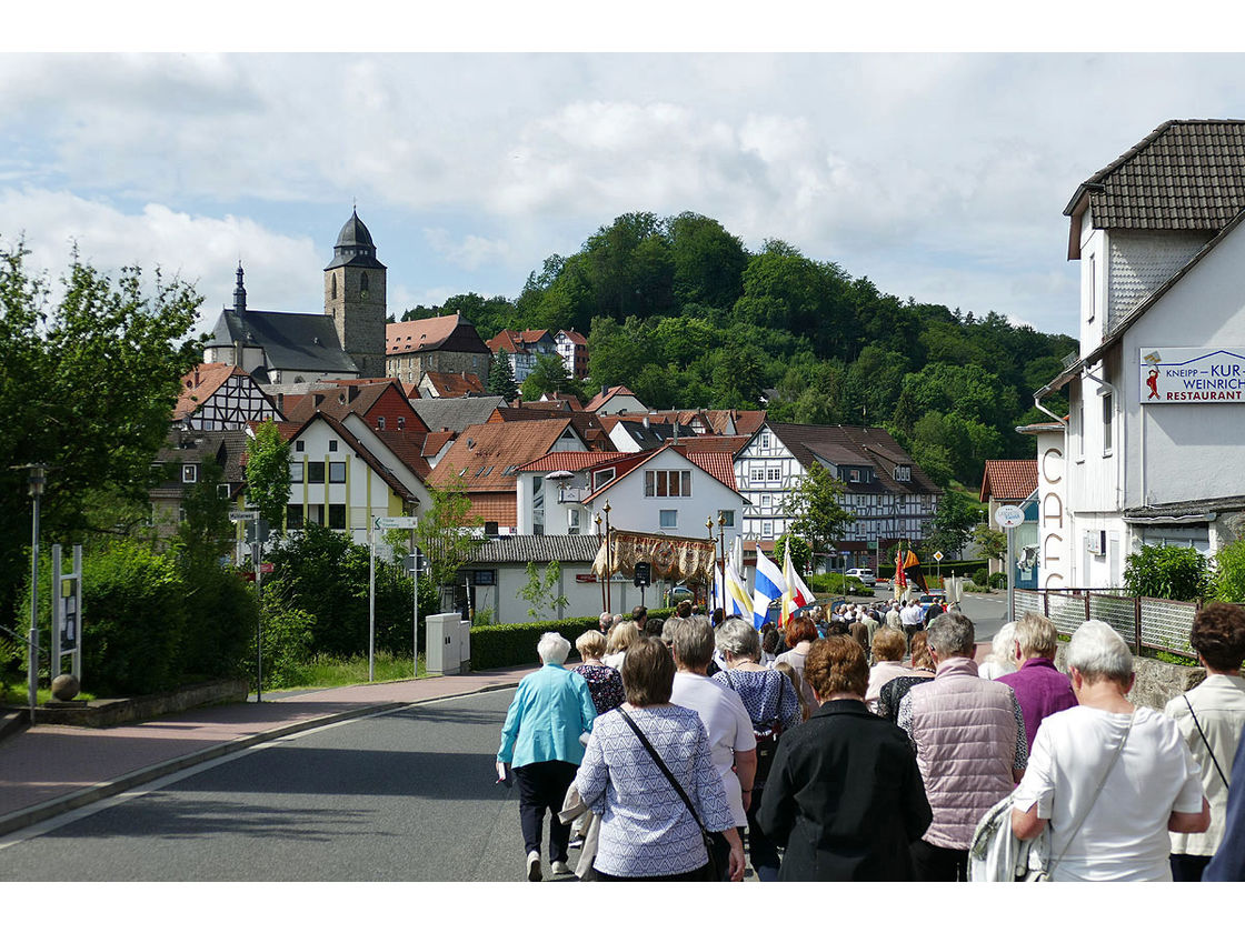 Bittprozession am Pfingstmontag (Foto: Karl-Franz Thiede)